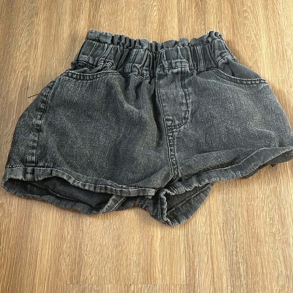 the cutest black jean shorts - Picture 1 of 1